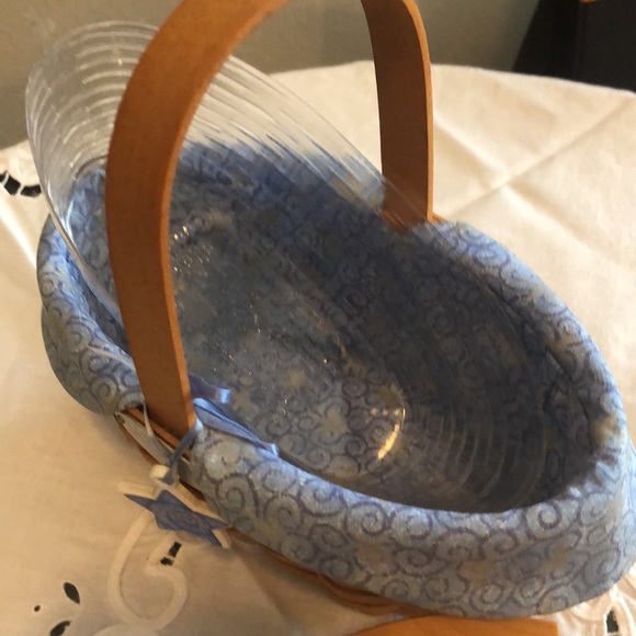Longaberger 2000 Century basket with lid, blue fabric and plastic liner - Picture 5 of 7